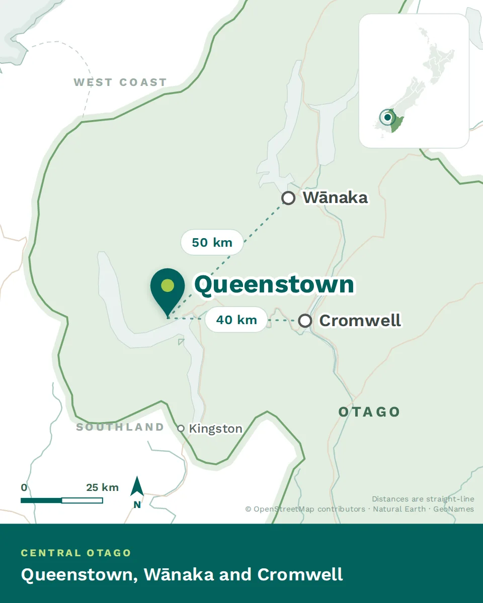 Map showing where Queenstown is, with Wānaka and Cromwell